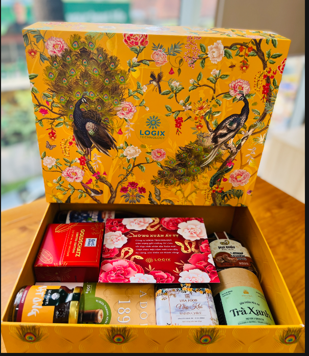 Beautiful Tet Gifts: A Tradition of Appreciation and Team Unity